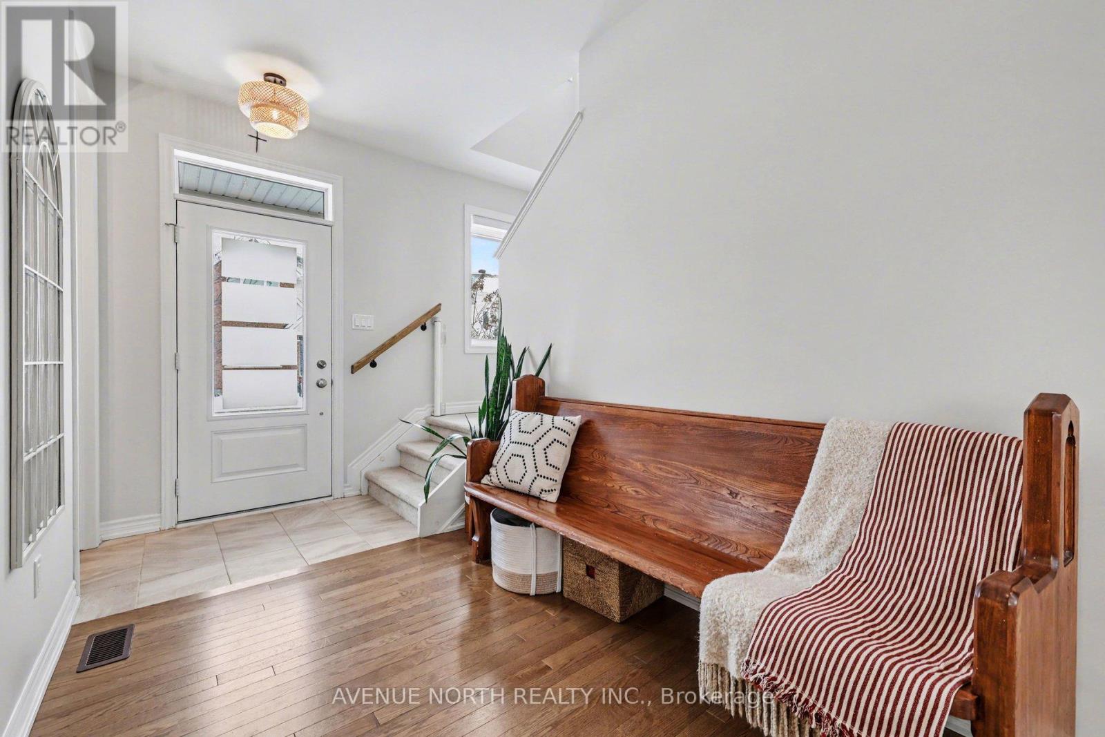 206 Douglas Fir Street, Ottawa, Ontario  K2J 6P9 - Photo 3 - X12973052