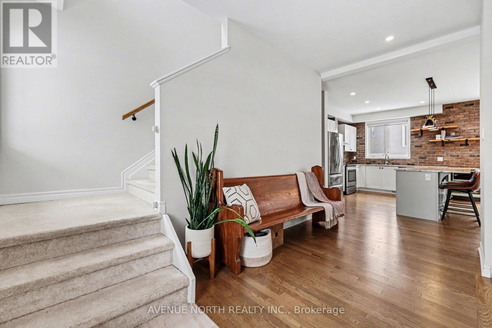 206 Douglas Fir Street, Ottawa, Ontario  K2J 6P9 - Photo 4 - X12973052