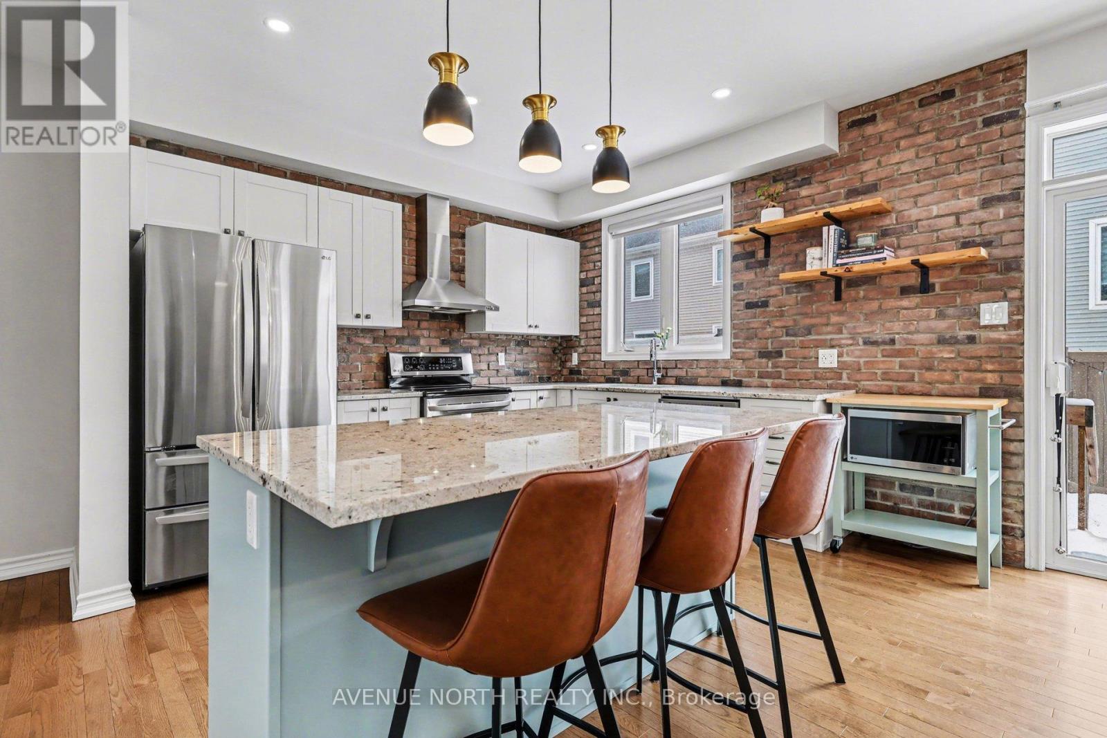 206 Douglas Fir Street, Ottawa, Ontario  K2J 6P9 - Photo 8 - X12973052