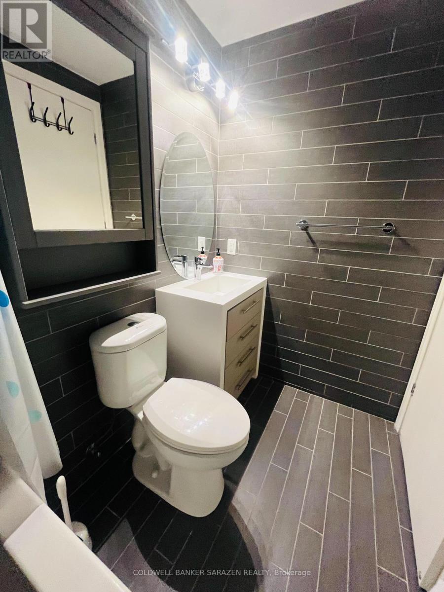 1501 - 428 Sparks Street, Ottawa, Ontario  K1R 0B3 - Photo 7 - X12973152