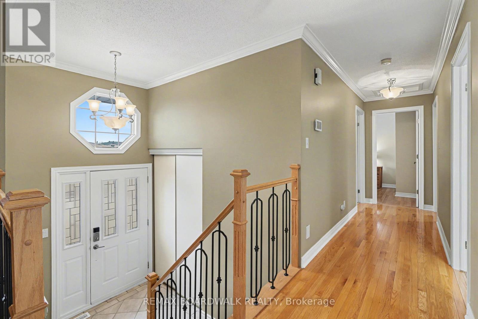 12 Sauve Terrace, Casselman, Ontario  K0A 1M0 - Photo 3 - X12973178