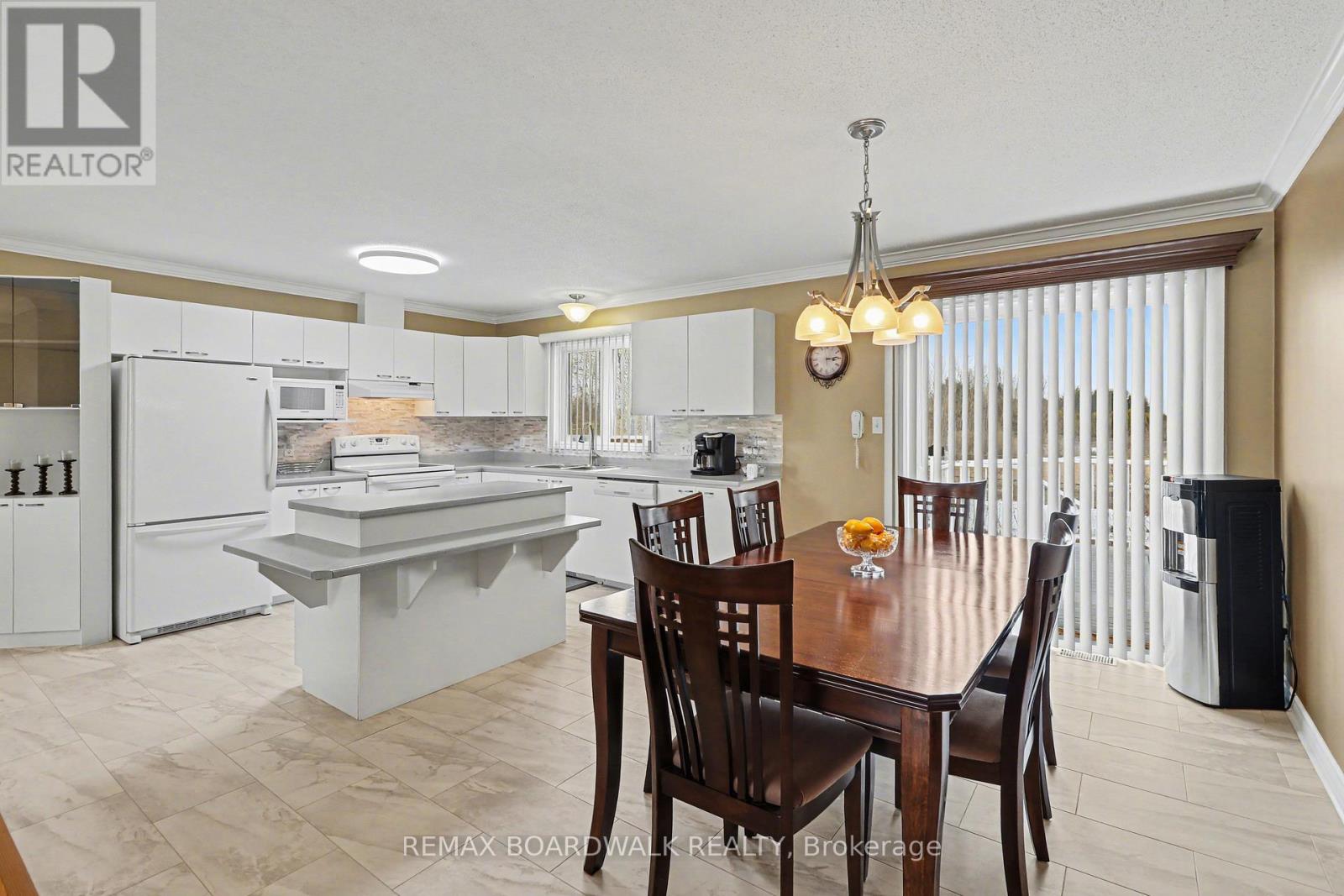 12 Sauve Terrace, Casselman, Ontario  K0A 1M0 - Photo 6 - X12973178