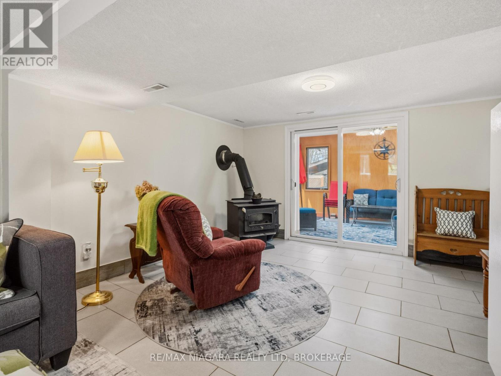 883 Ridge Road N, Fort Erie, Ontario  L0S 1N0 - Photo 26 - X12972946