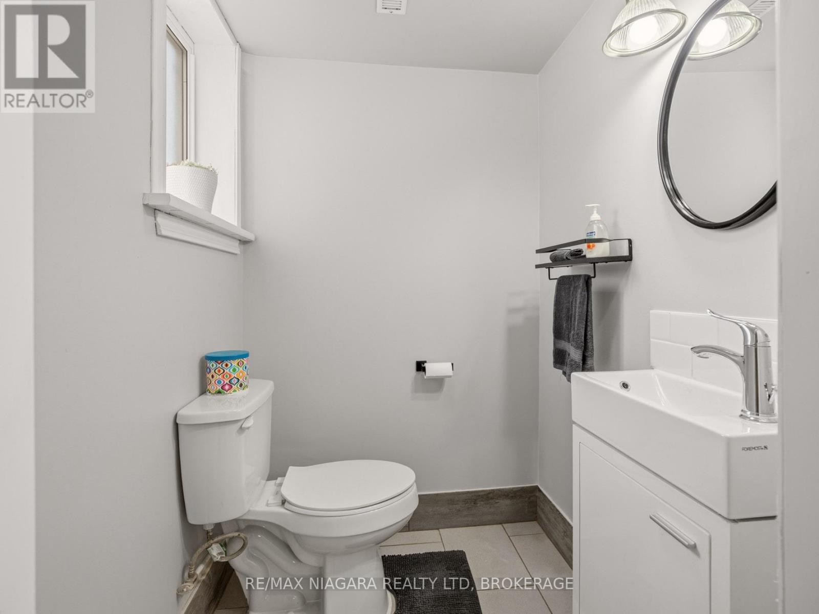 883 Ridge Road N, Fort Erie, Ontario  L0S 1N0 - Photo 29 - X12972946