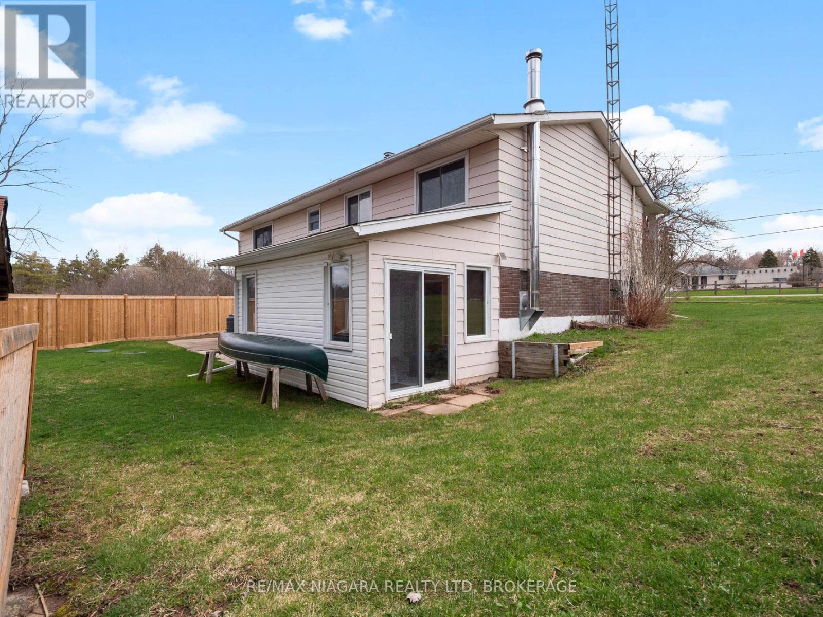 883 Ridge Road N, Fort Erie, Ontario  L0S 1N0 - Photo 37 - X12972946