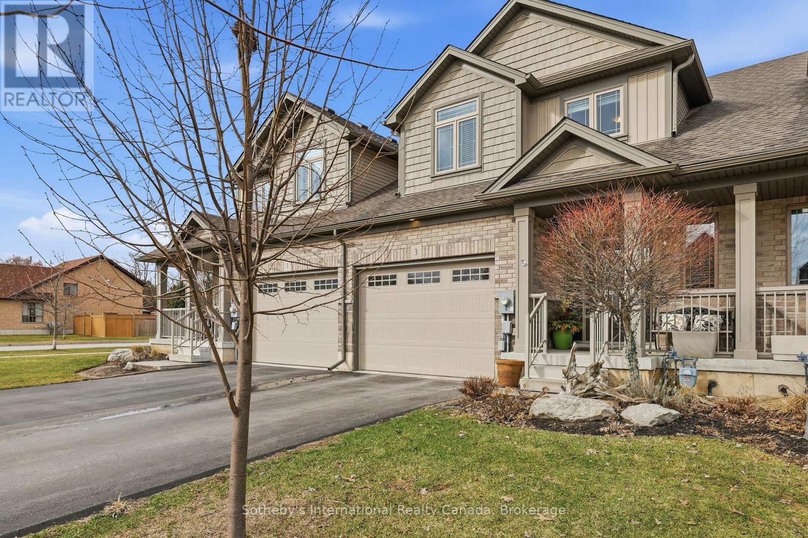 3 George Zubek Drive, Collingwood, Ontario  L9Y 1M5 - Photo 2 - S12972974