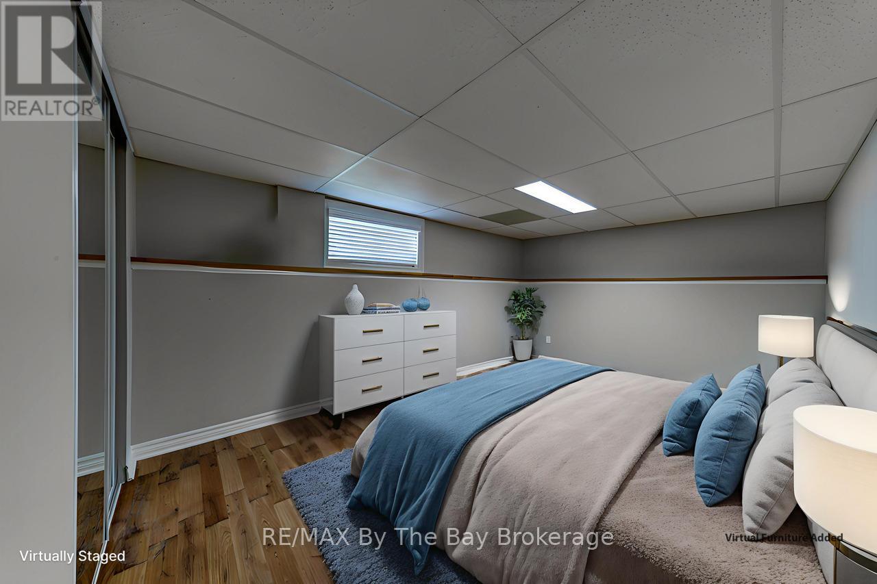 26 Timberland Crescent, Wasaga Beach, Ontario L9Z 1G7 - Photo 19 - S12973102