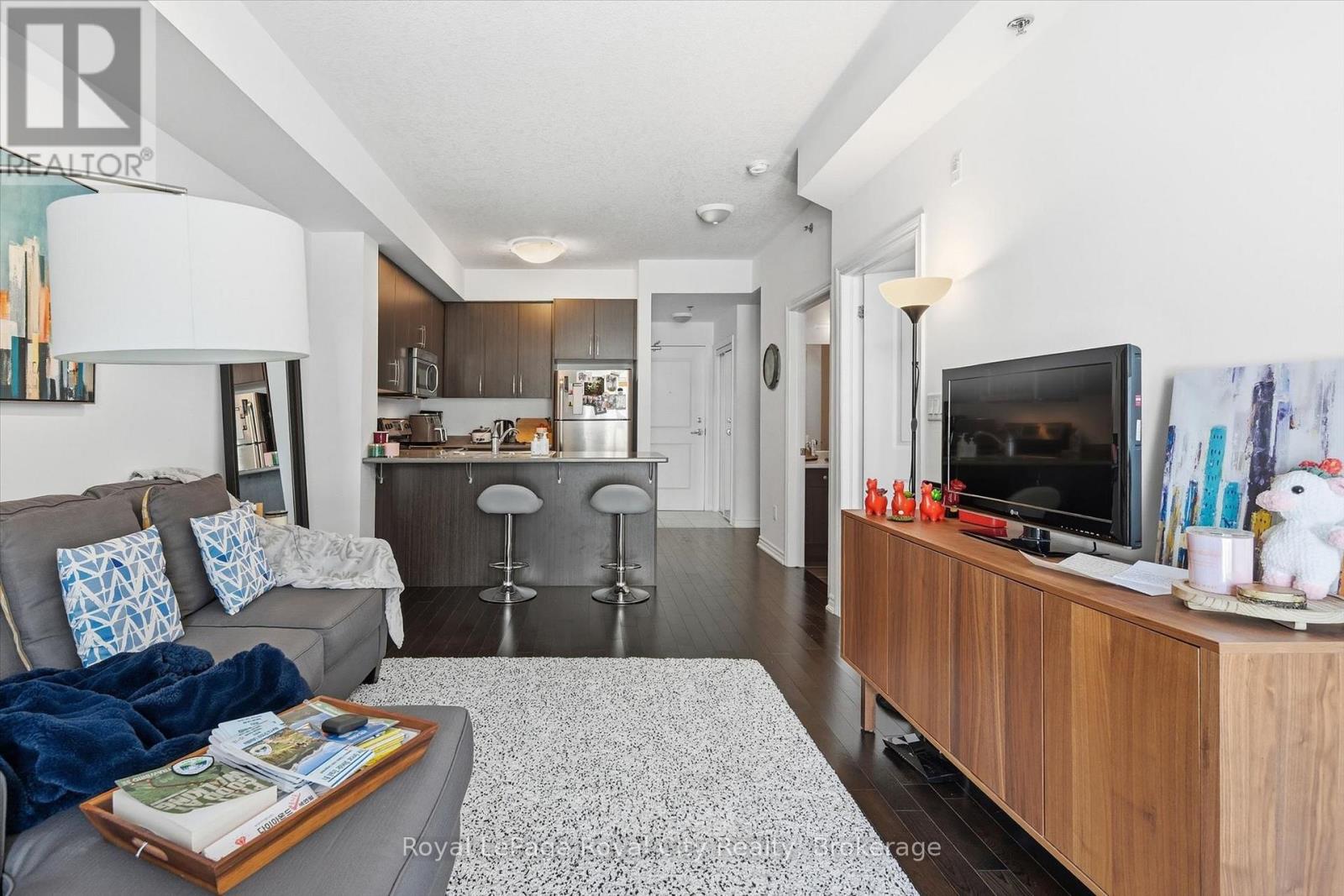 221 - 5317 Upper Middle Road, Burlington, Ontario L7L 0G8 - Photo 11 - W12973126