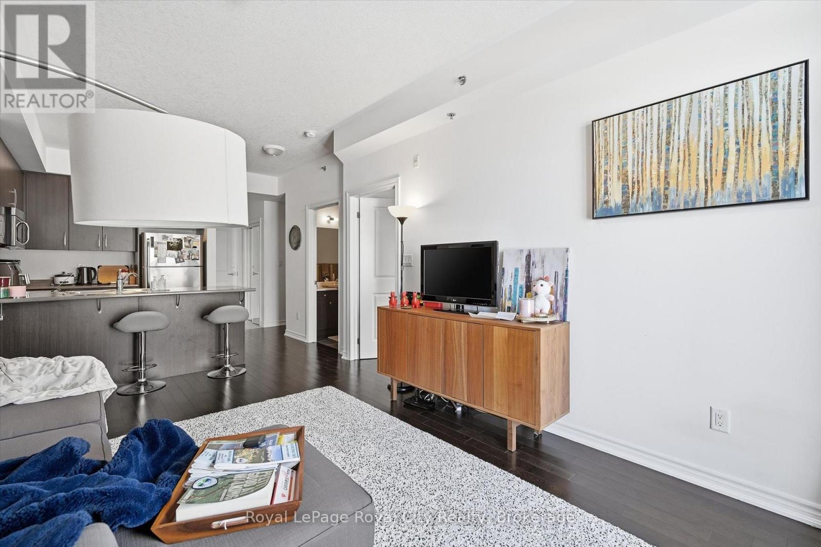 221 - 5317 Upper Middle Road, Burlington, Ontario L7L 0G8 - Photo 12 - W12973126