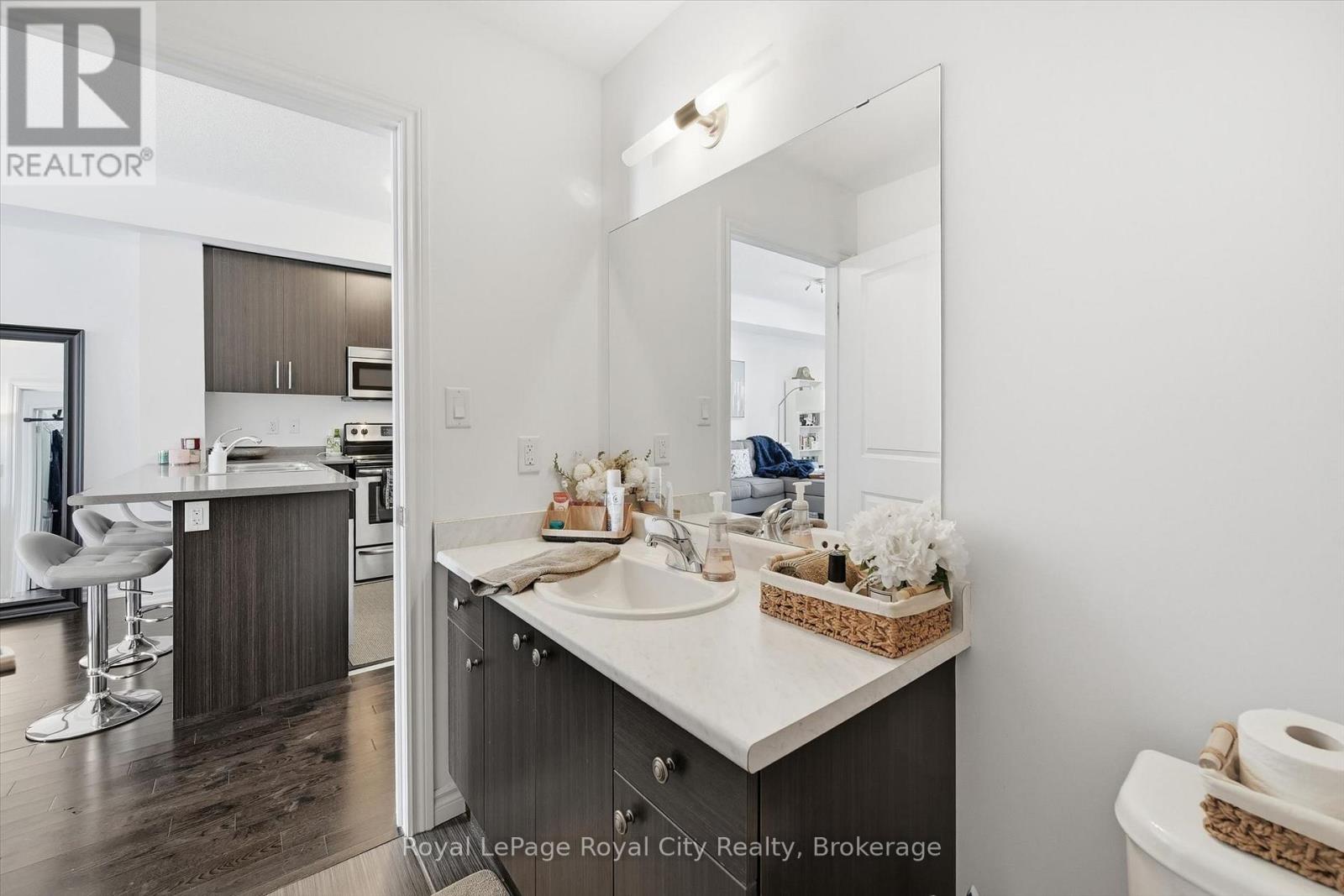 221 - 5317 Upper Middle Road, Burlington, Ontario L7L 0G8 - Photo 19 - W12973126