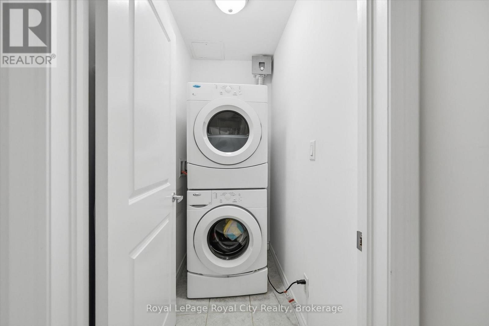 221 - 5317 Upper Middle Road, Burlington, Ontario L7L 0G8 - Photo 23 - W12973126