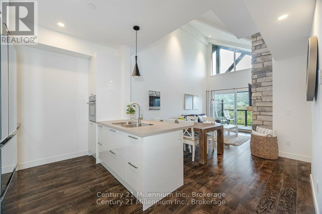 403 - 16 Beckwith Lane, Blue Mountains, Ontario  L9Y 3B6 - Photo 4 - X12973134