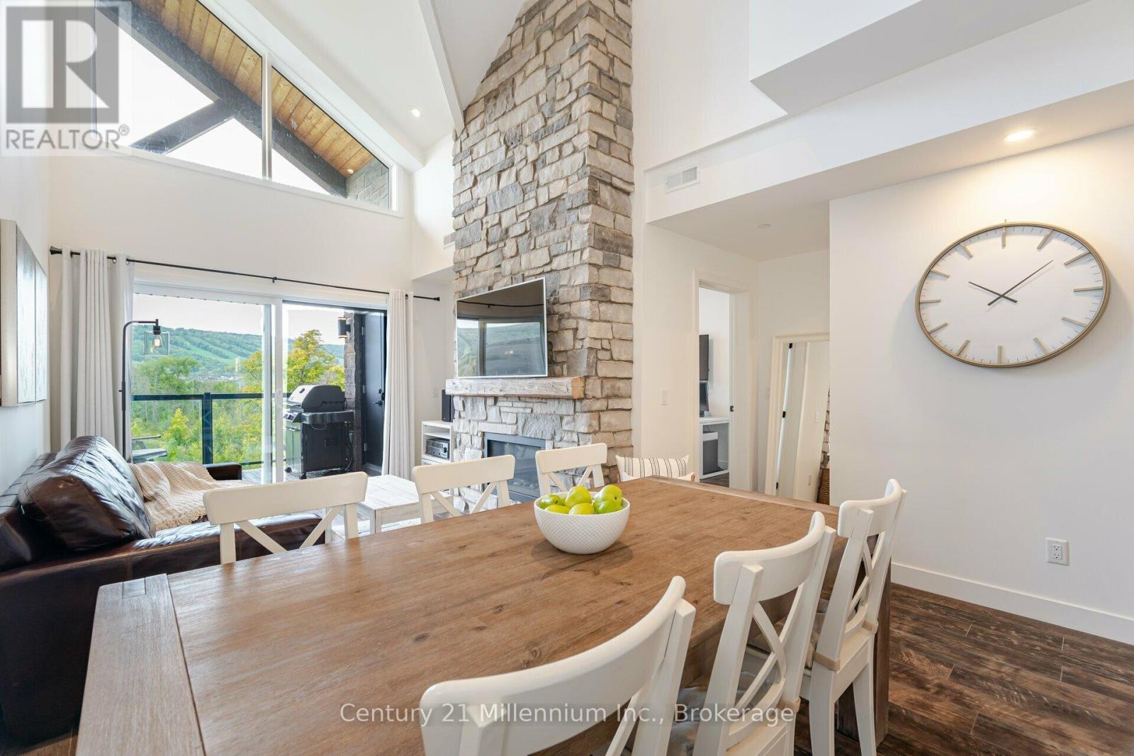 403 - 16 Beckwith Lane, Blue Mountains, Ontario  L9Y 3B6 - Photo 5 - X12973134