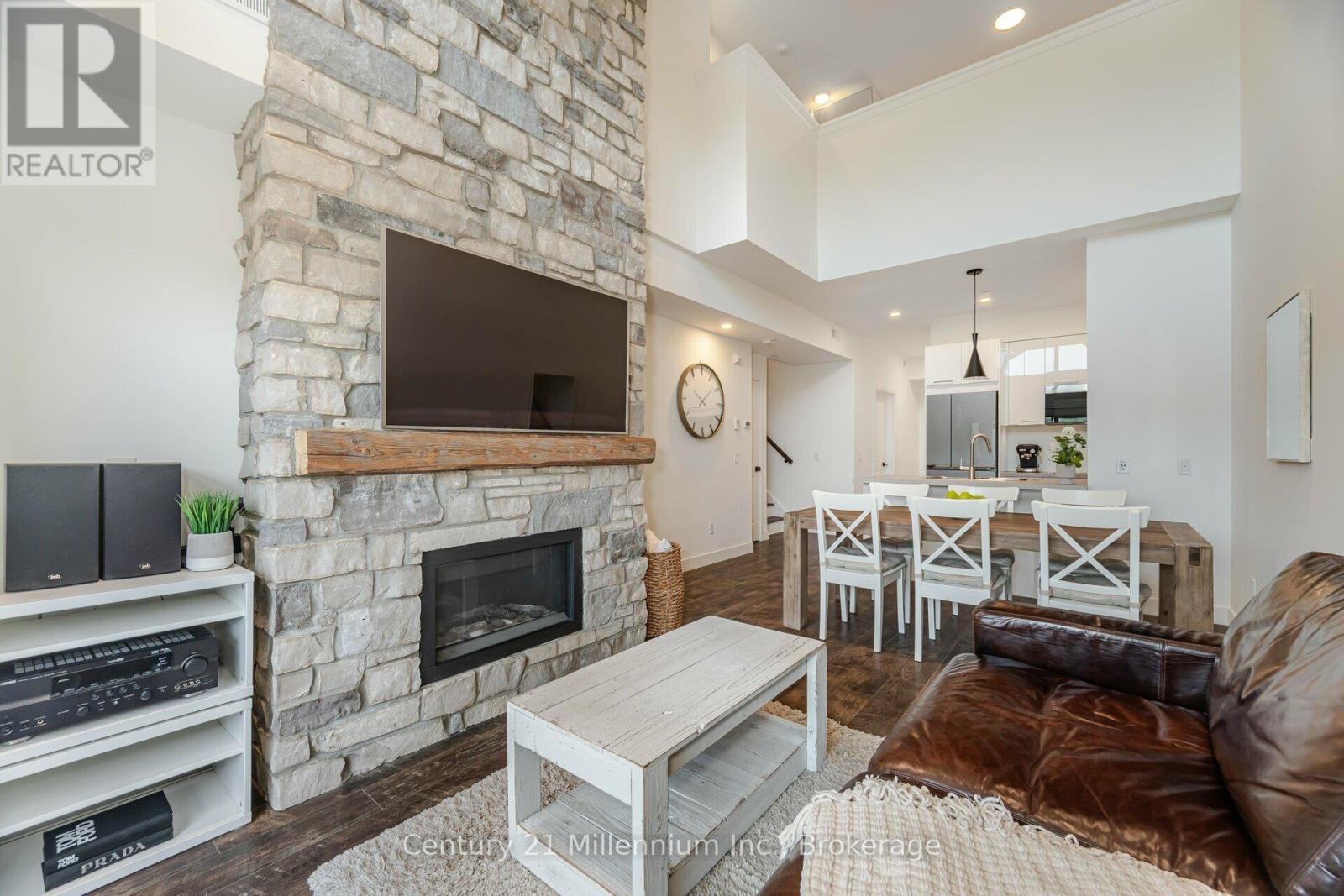 403 - 16 Beckwith Lane, Blue Mountains, Ontario  L9Y 3B6 - Photo 7 - X12973134