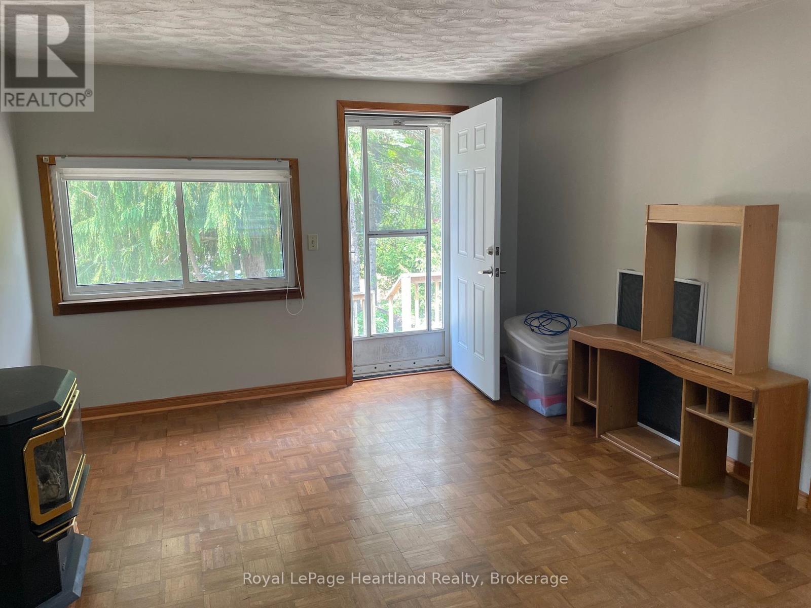 902 White Cedar Dr. - 35791 Bayfield River Road, Central Huron, Ontario  N0M 1G0 - Photo 6 - X12973186