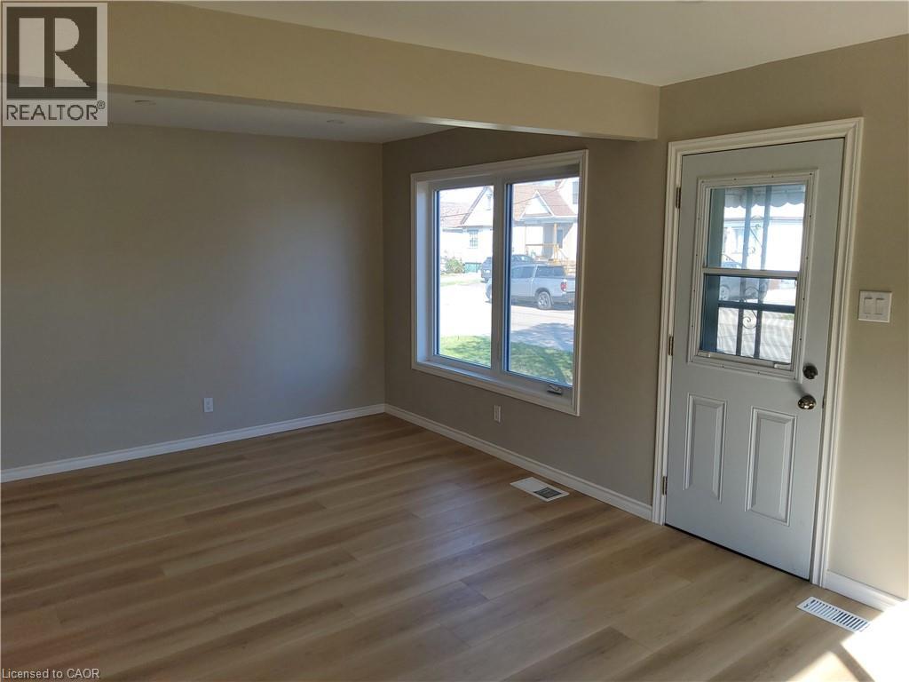 545 Quebec Street, Hamilton, Ontario  L8H 6V3 - Photo 2 - 40818682