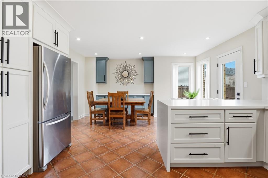 56 Mccaffery Crescent, St. Catharines, Ontario  L2S 3Z5 - Photo 14 - 40818580