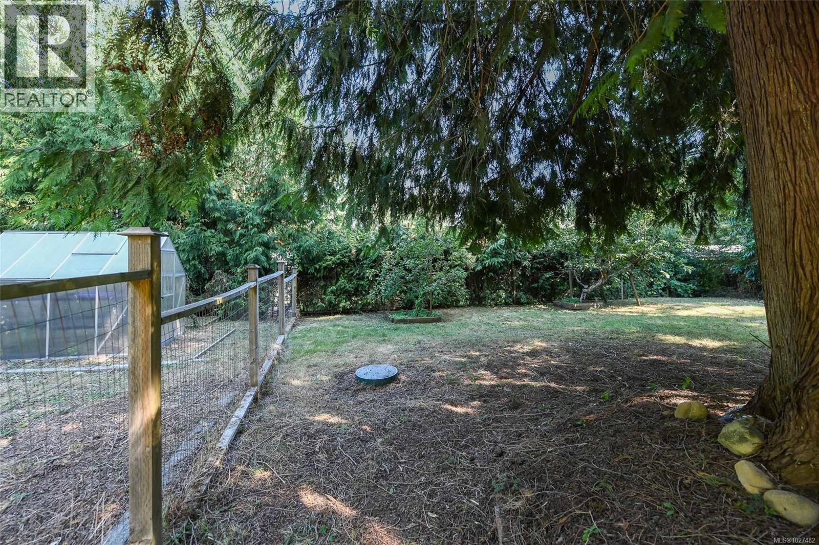 7730 Vivian Way, Fanny Bay, British Columbia  V0R 2W0 - Photo 46 - 1027482