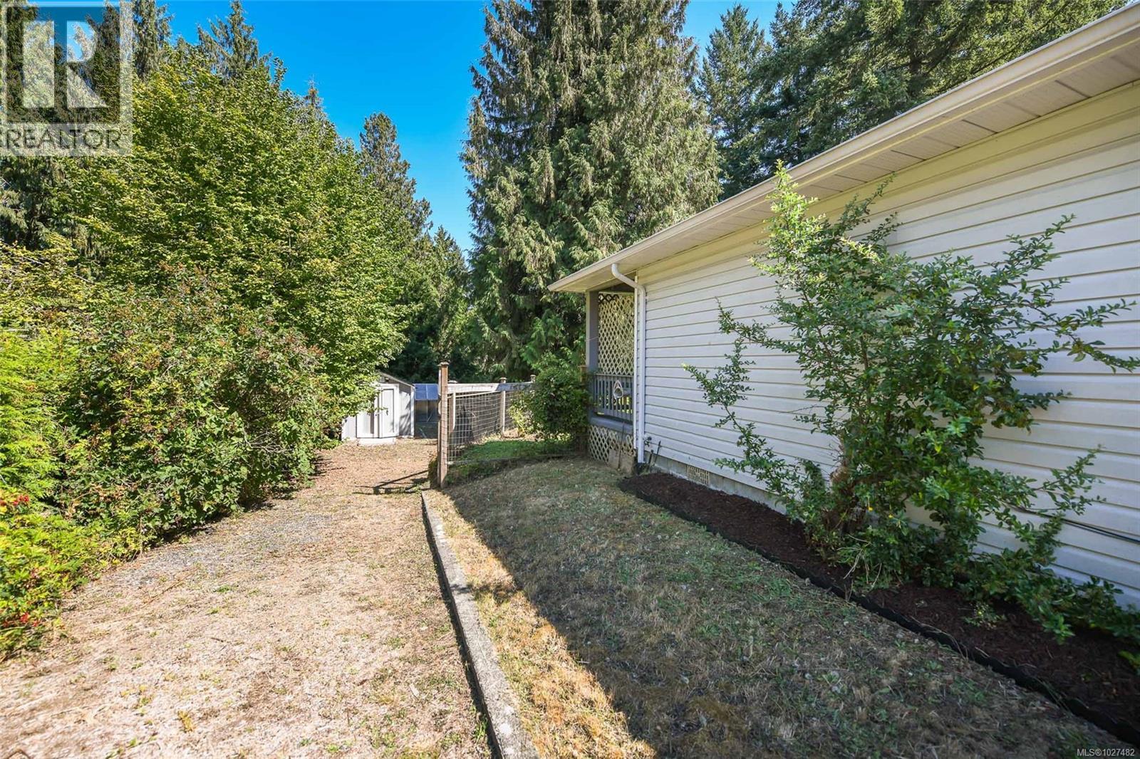 7730 Vivian Way, Fanny Bay, British Columbia  V0R 2W0 - Photo 35 - 1027482