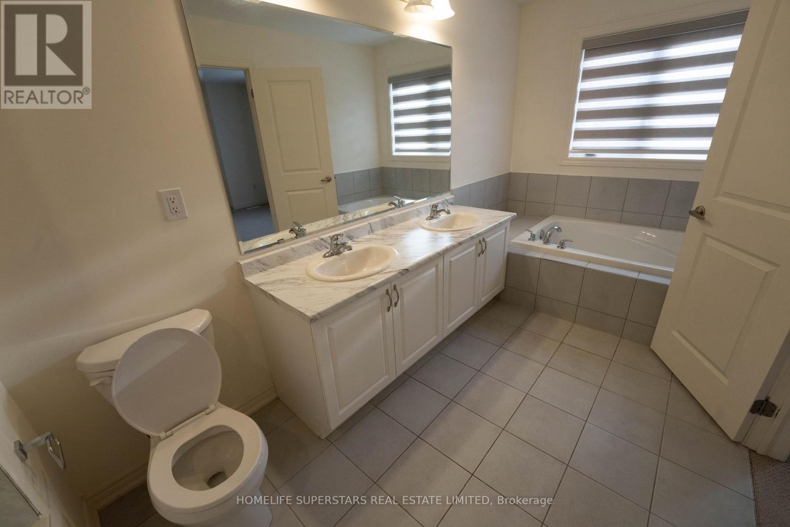 16 Gosset Road, Brampton, Ontario  L7A 0C3 - Photo 30 - W12790242