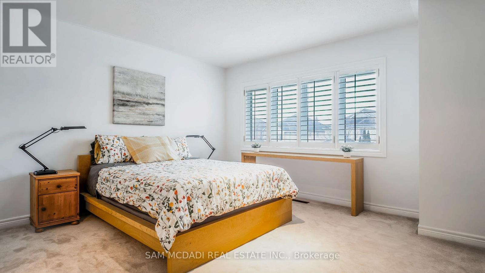 5396 Planter's Wd Court, Mississauga, Ontario  L5M 5V2 - Photo 17 - W12872914