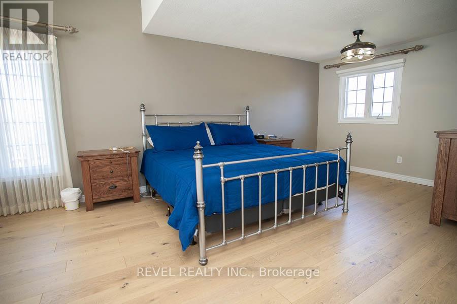 23 Scarfe Gardens, Brantford, Ontario  N3T 6B2 - Photo 24 - X12972070