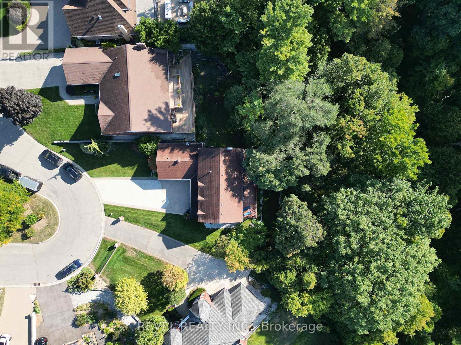 23 Scarfe Gardens, Brantford, Ontario  N3T 6B2 - Photo 49 - X12972070