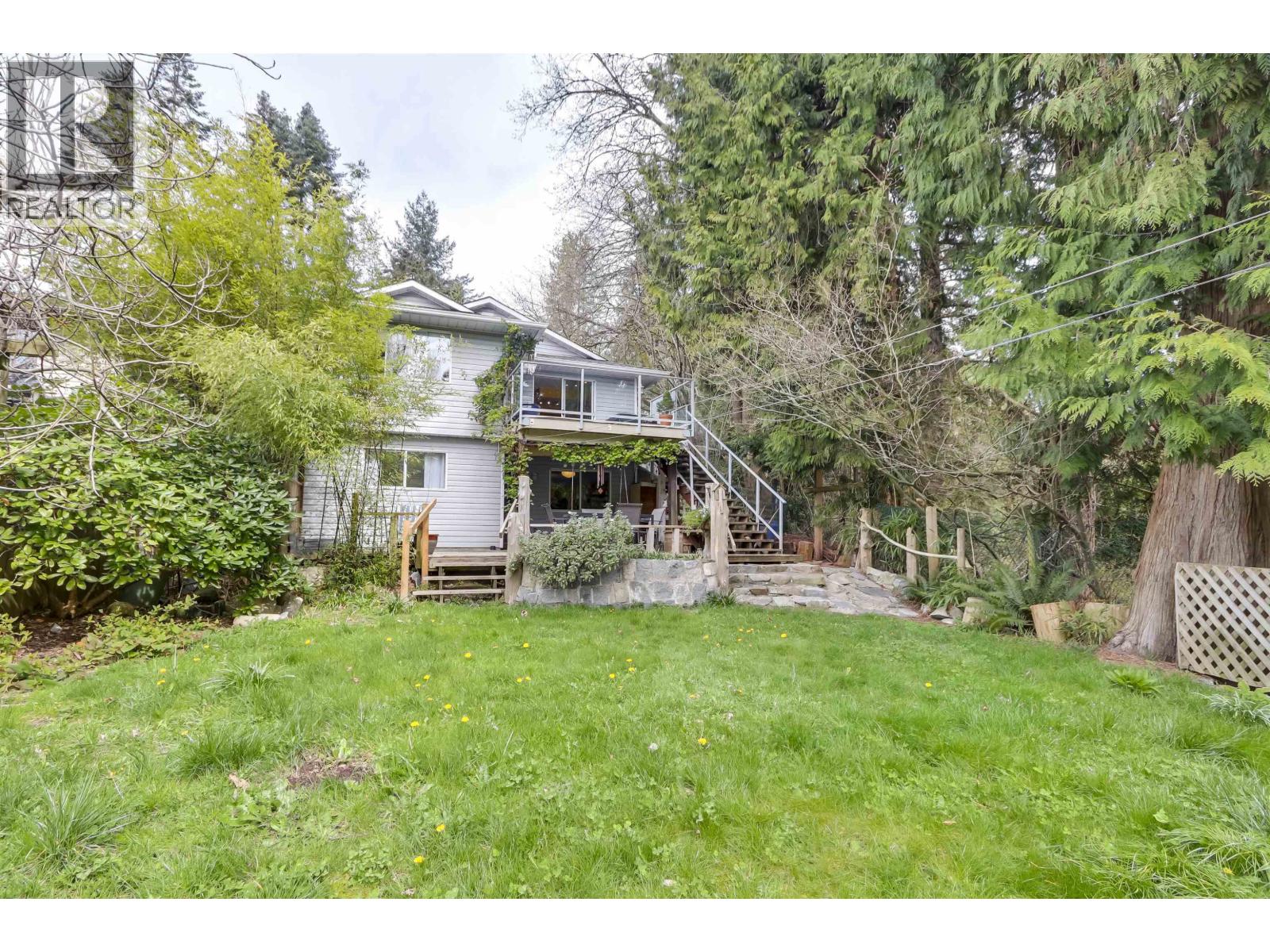 229 W 22nd Street, North Vancouver, British Columbia V7M 2A2 - Photo 28 - R3107292