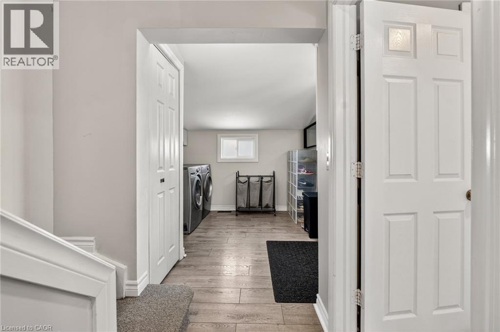 325 Crowland Avenue, Welland, Ontario  L3B 1X5 - Photo 13 - 40818522