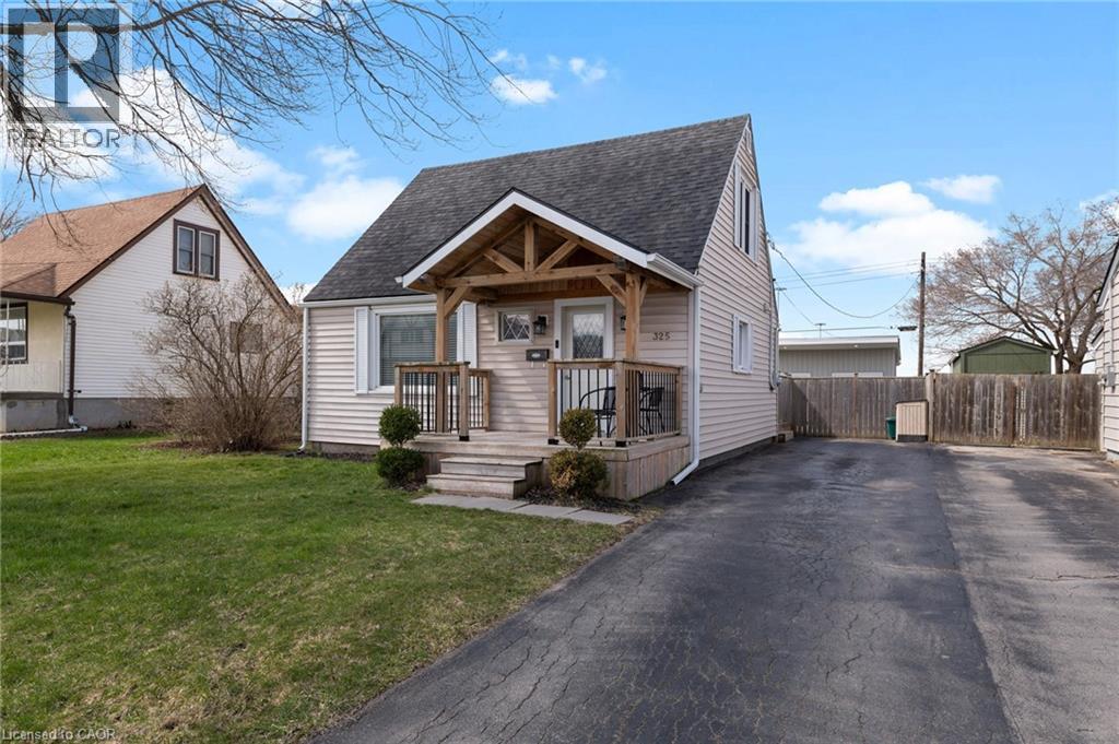 325 Crowland Avenue, Welland, Ontario  L3B 1X5 - Photo 2 - 40818522