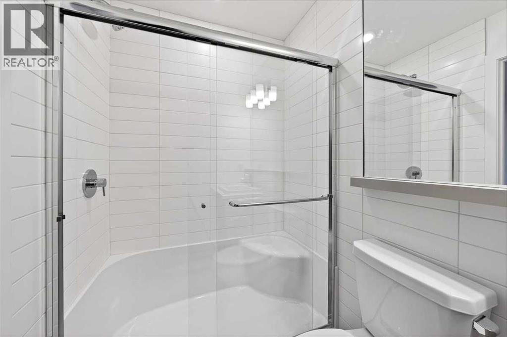 90 Heirloom Passage Se, Calgary, Alberta  T3S 0K1 - Photo 23 - A2295920