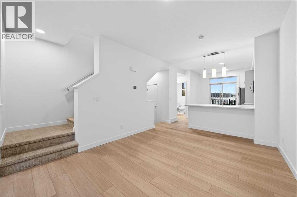 90 Heirloom Passage Se, Calgary, Alberta  T3S 0K1 - Photo 12 - A2295920
