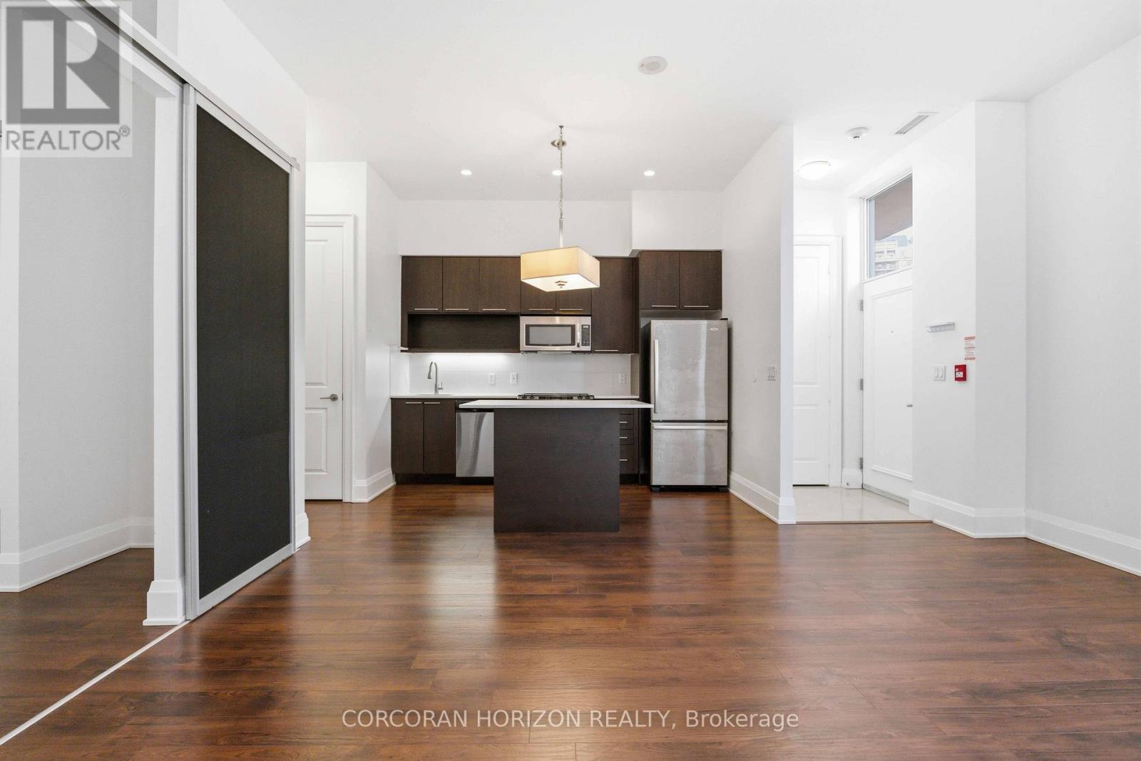 L003 - 100 Harrison Garden Boulevard, Toronto, Ontario  M2N 0C2 - Photo 5 - C12972940