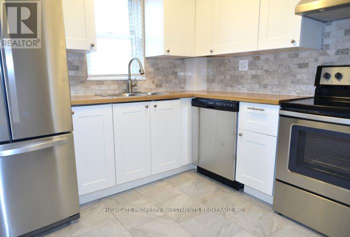 1 - 155 Highbourne Road, Toronto, Ontario  M5P 2J8 - Photo 11 - C12972982