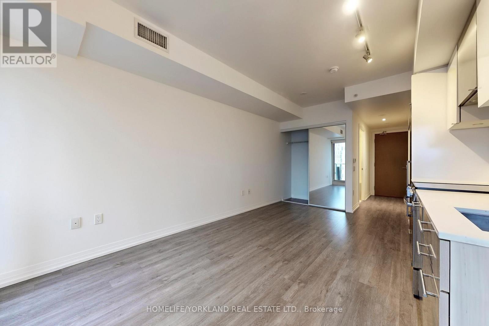 2507 - 251 Jarvis Street, Toronto, Ontario  M5B 0C3 - Photo 13 - C12973018