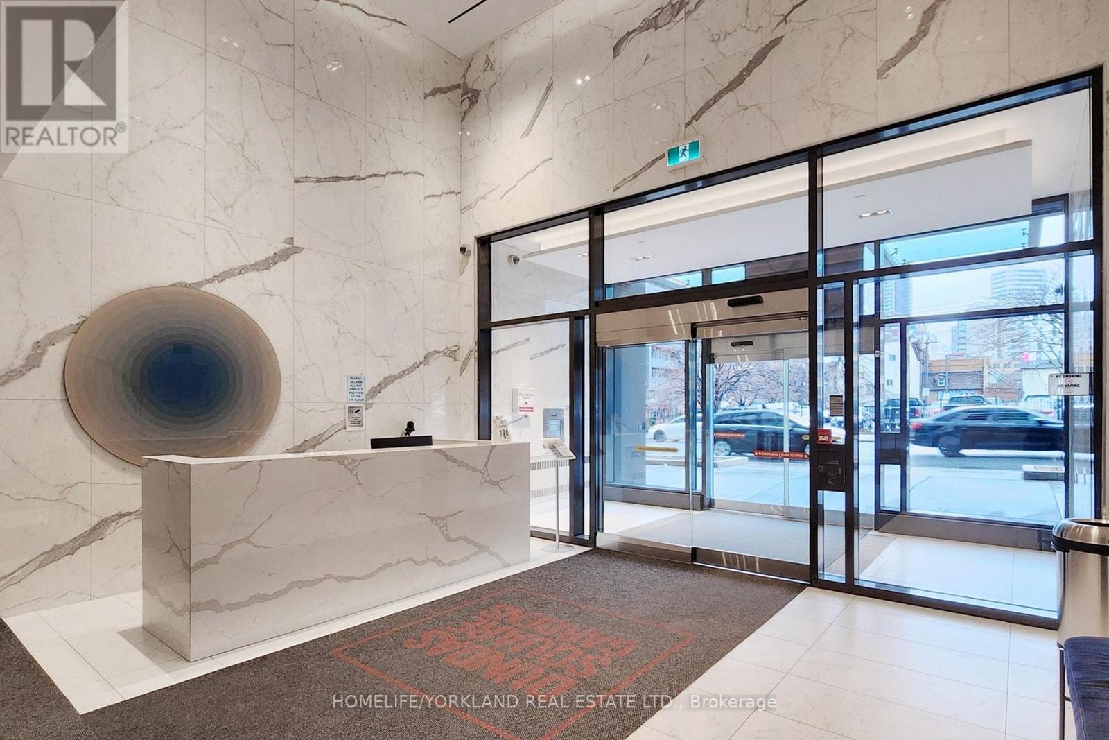 2507 - 251 Jarvis Street, Toronto, Ontario  M5B 0C3 - Photo 4 - C12973018