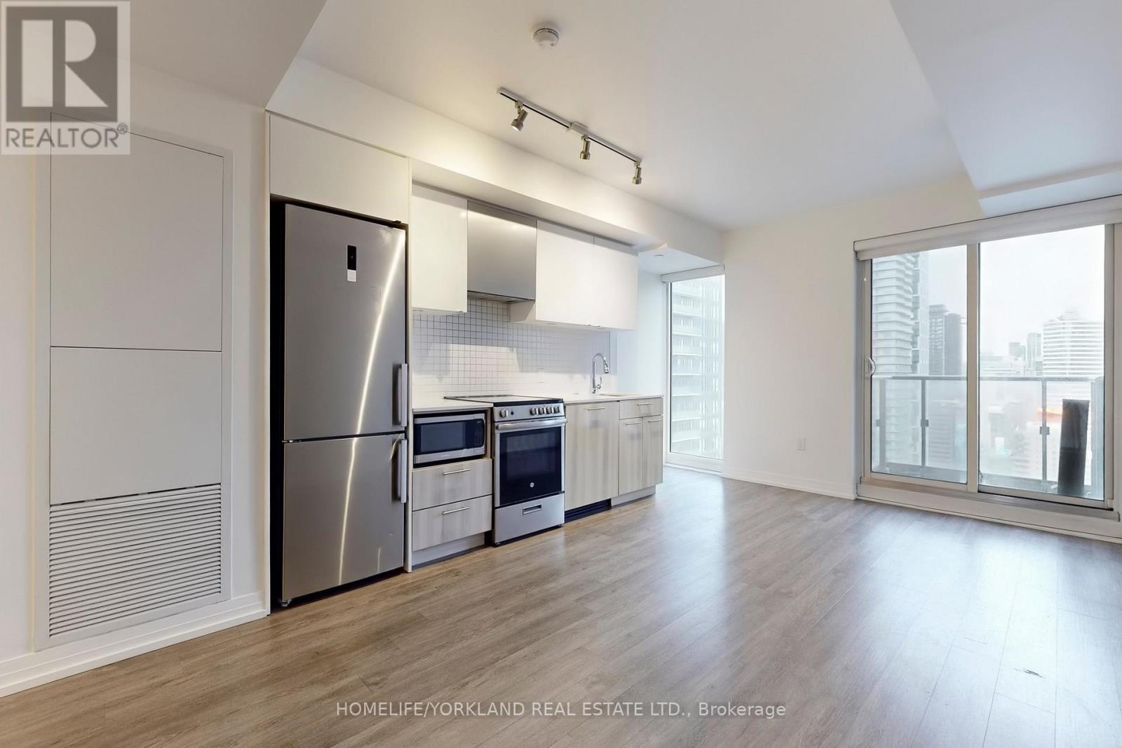 2507 - 251 Jarvis Street, Toronto, Ontario  M5B 0C3 - Photo 7 - C12973018