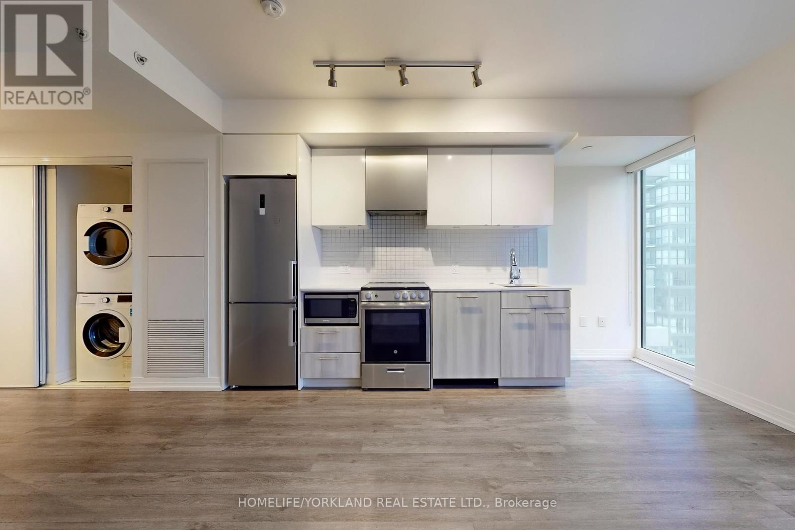 2507 - 251 Jarvis Street, Toronto, Ontario  M5B 0C3 - Photo 8 - C12973018