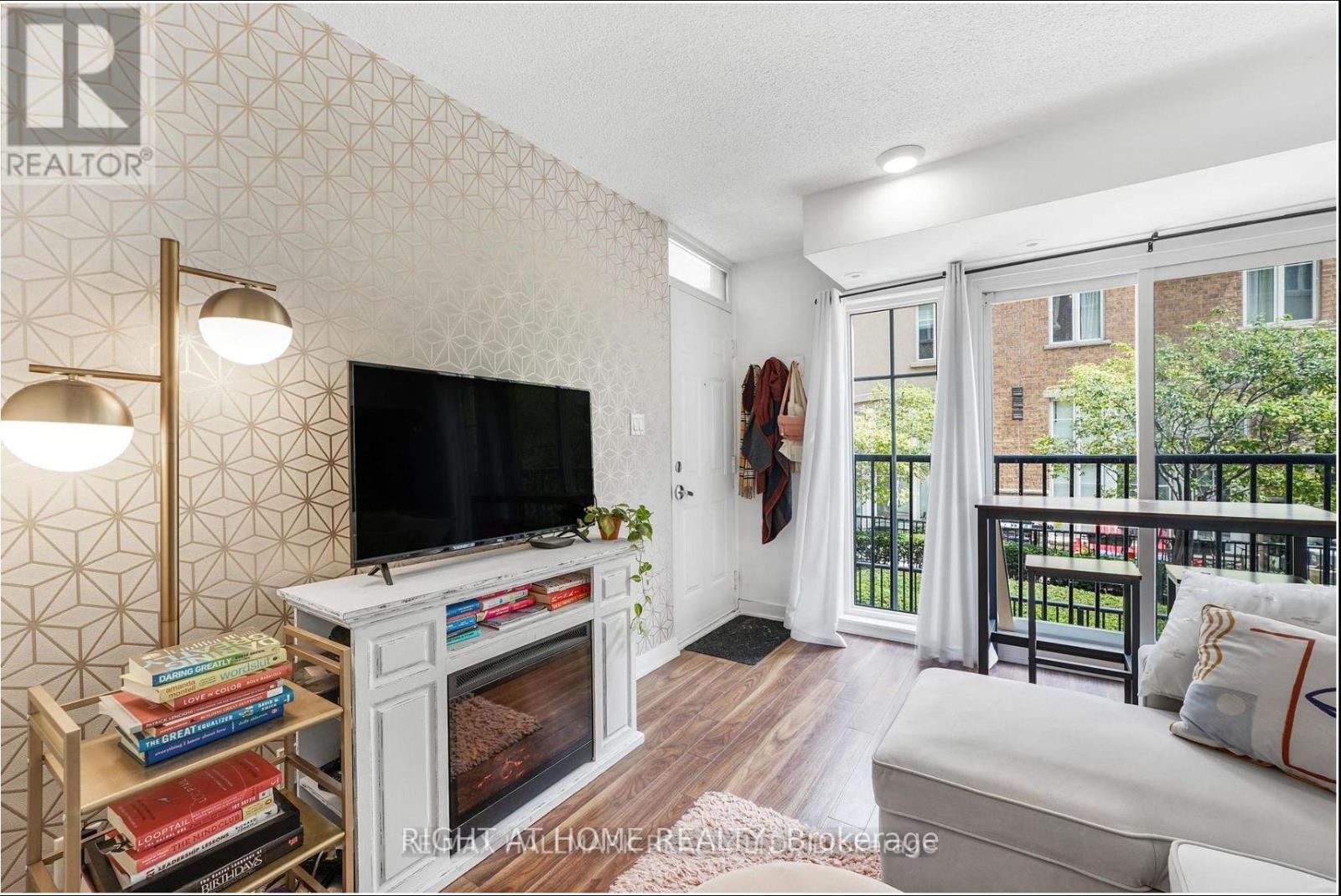 914 - 50 Western Battery Road, Toronto, Ontario  M6K 3P1 - Photo 6 - C12973148