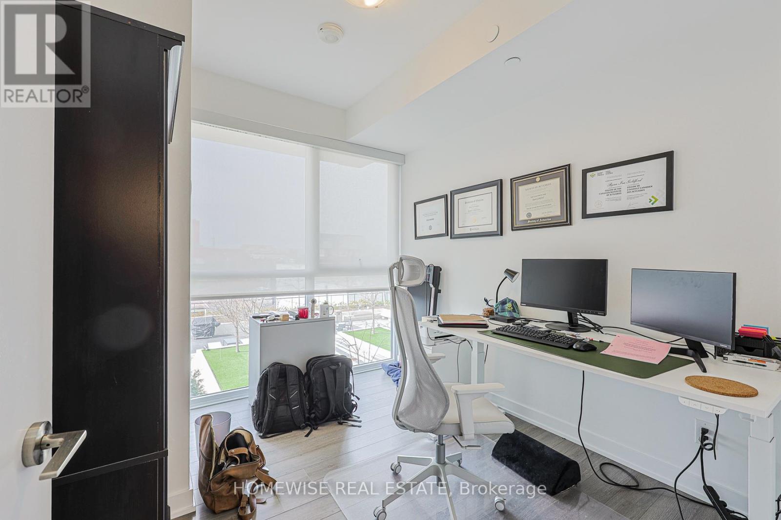 305 - 1603 Eglinton Avenue W, Toronto, Ontario  M6E 0A1 - Photo 13 - C12973174