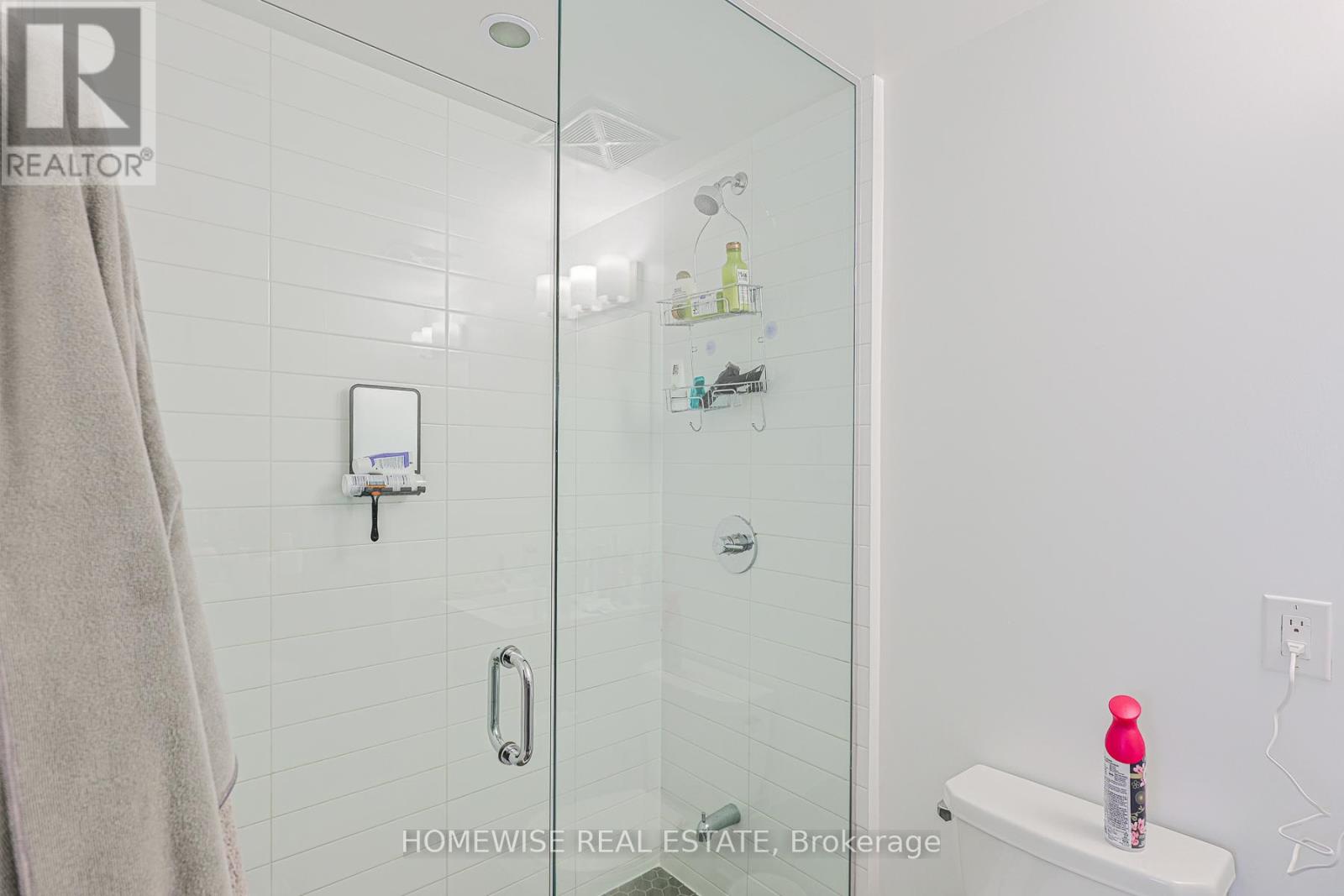 305 - 1603 Eglinton Avenue W, Toronto, Ontario  M6E 0A1 - Photo 18 - C12973174