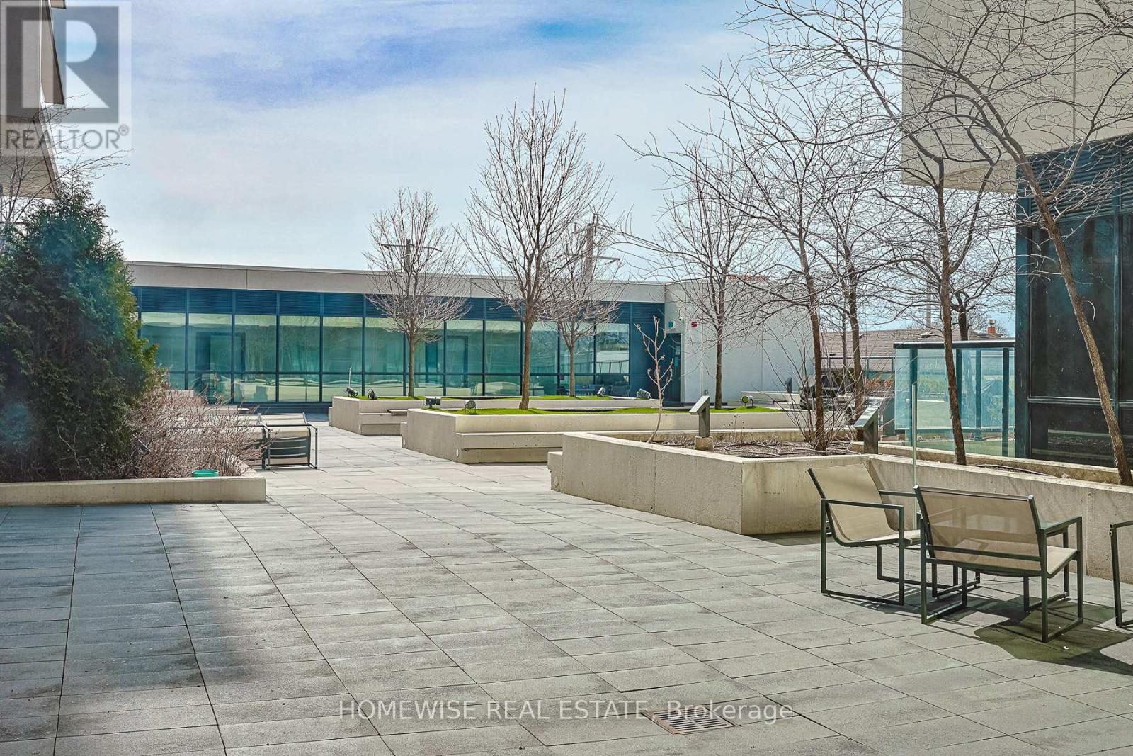 305 - 1603 Eglinton Avenue W, Toronto, Ontario  M6E 0A1 - Photo 39 - C12973174