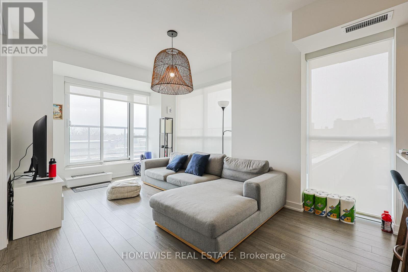 305 - 1603 Eglinton Avenue W, Toronto, Ontario  M6E 0A1 - Photo 7 - C12973174