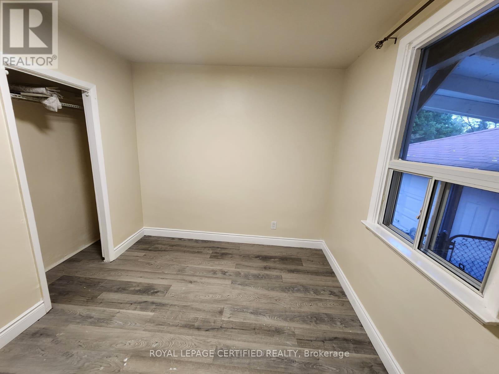 Upper - 45 Huntington Avenue, Toronto, Ontario  M1K 4K9 - Photo 7 - E12973074