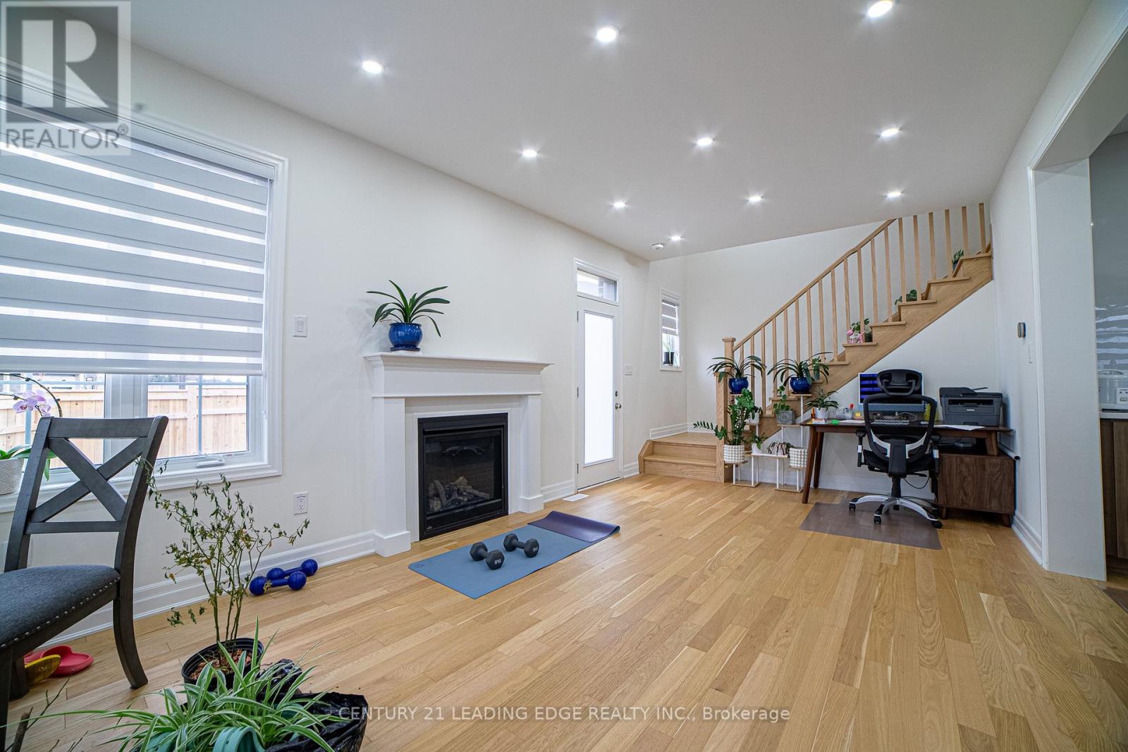 1 George Roman Avenue, Markham, Ontario  L6C 3L9 - Photo 12 - N12973006