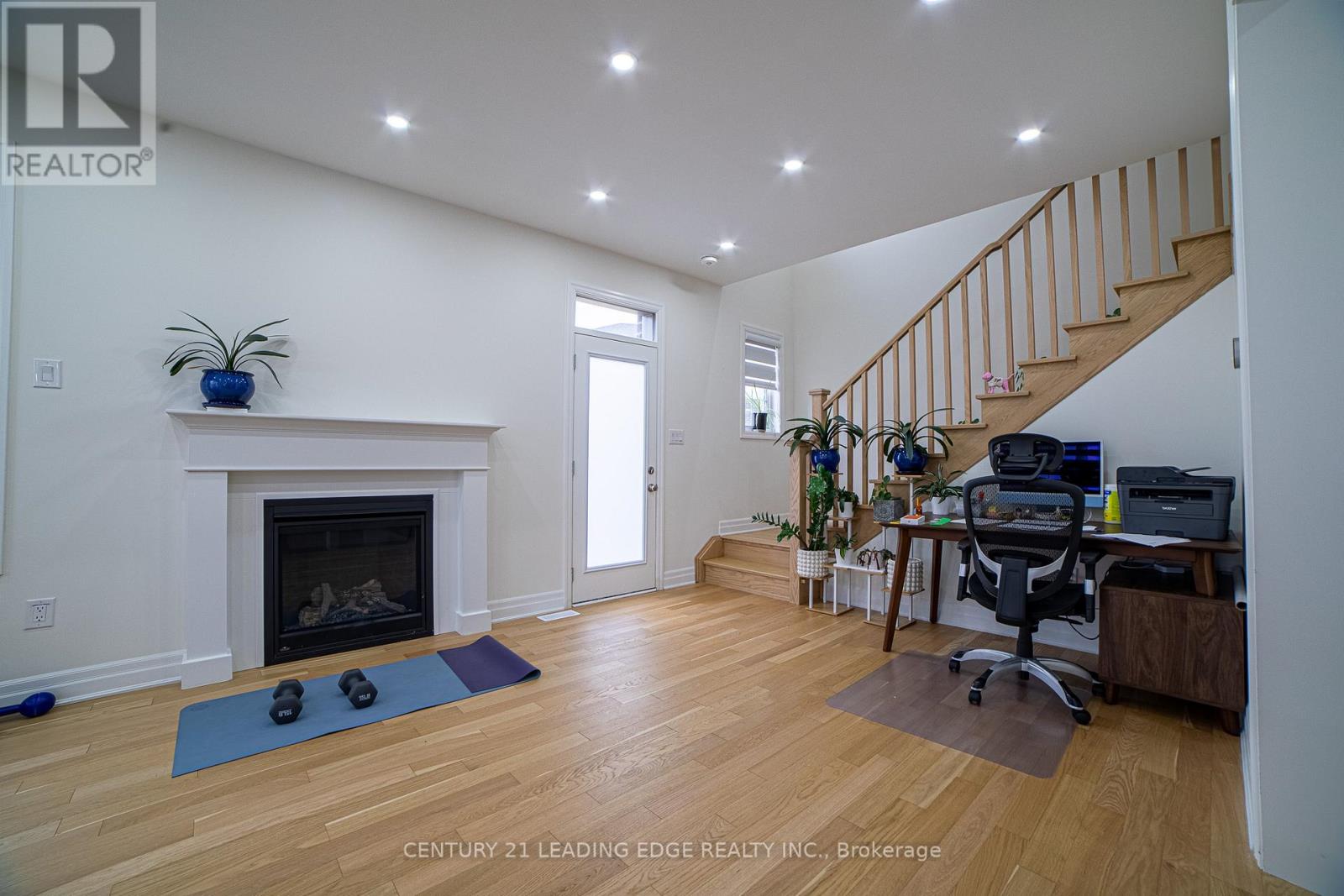 1 George Roman Avenue, Markham, Ontario  L6C 3L9 - Photo 13 - N12973006