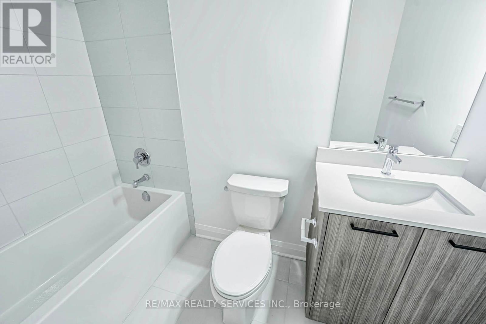 35 Alton Crescent, Vaughan, Ontario  L6S 3E7 - Photo 29 - N12973068