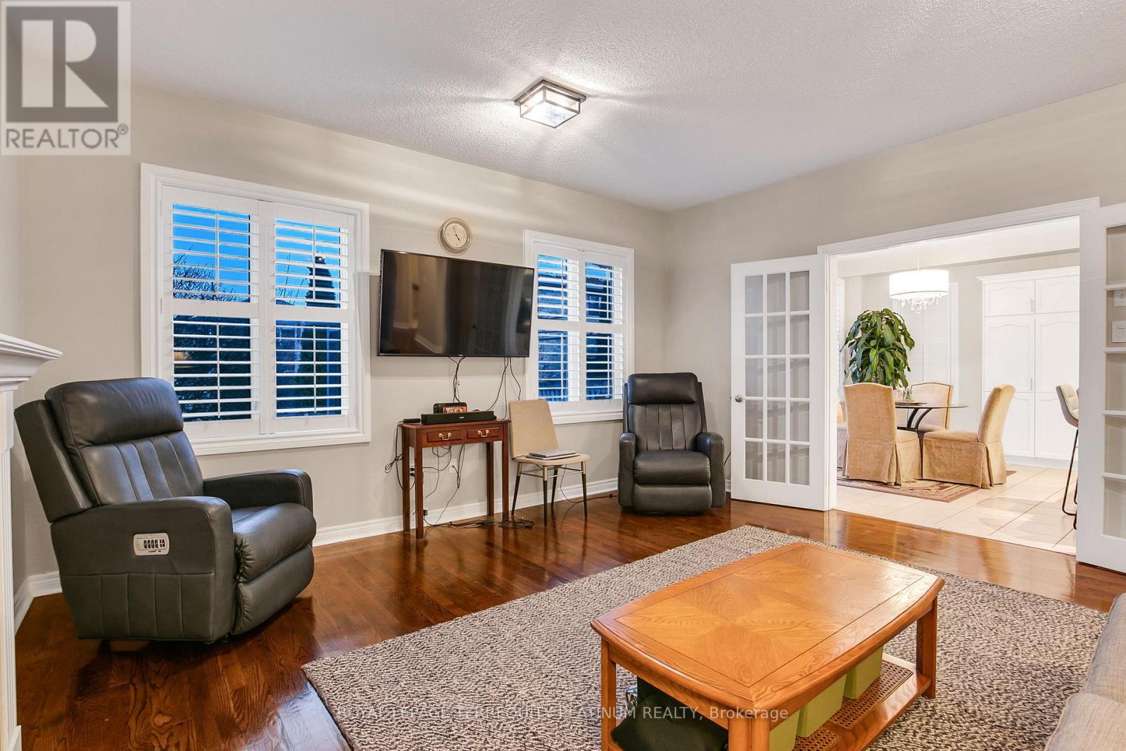 68 Grandlea Crescent, Markham, Ontario  L3S 4A3 - Photo 4 - N12973094