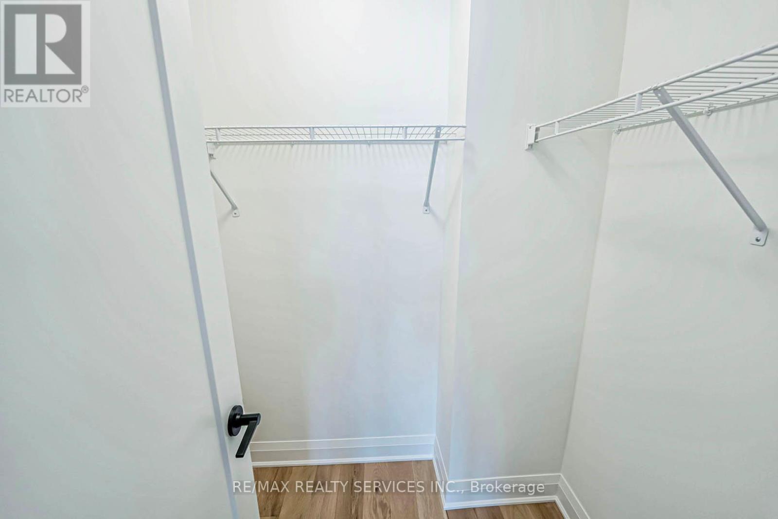 35 Alton Crescent, Vaughan, Ontario  L6S 3E7 - Photo 21 - N12973122