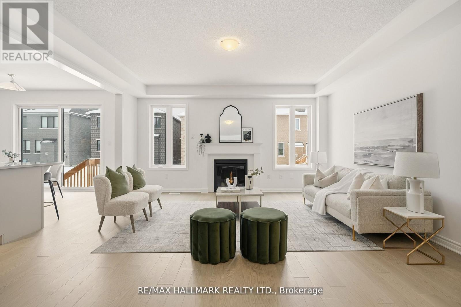 618 Newlove Street, Innisfil, Ontario  L9S 0S2 - Photo 15 - N12973132